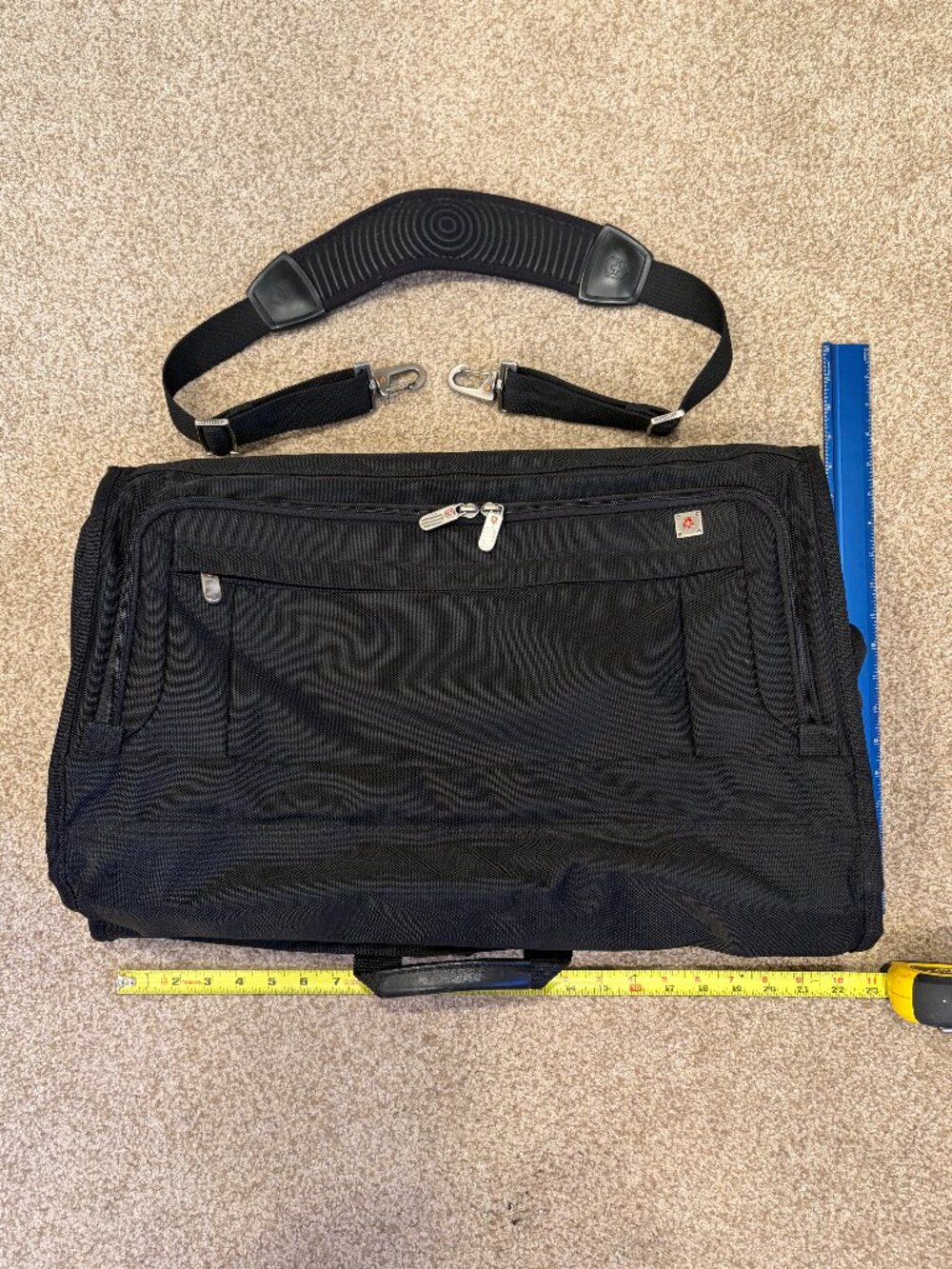Victorinox Trifold Carry On Garment Bag
